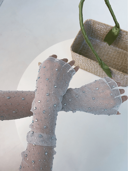 1 Pair Women's Silver Rhinestone & Gold Silver Wire Arm Sleeves With Sun Protection And Lace Detail, Shiny Sheer Mesh Fabric - Lolli World Marketplace