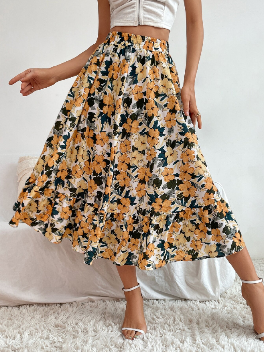 VCAY Allover Floral Print Flare Skirt