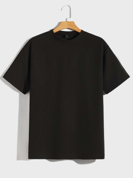 Manfinity Basics Loose Fit Men's Solid Color Drop Shoulder T-Shirt