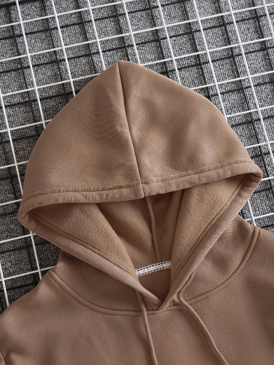 Men Solid Drawstring Pocket Detail Thermal Lined Sweatshirt