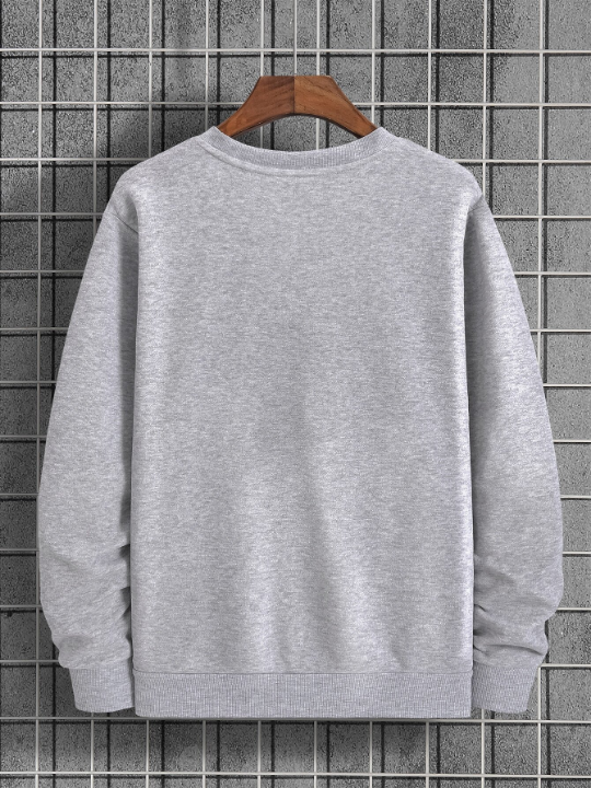 Men Solid Thermal Lined Sweatshirt