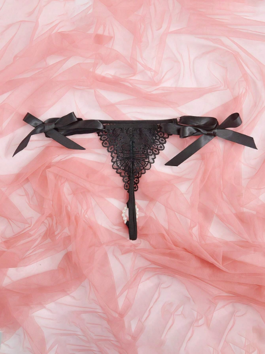 Classic Sexy Floral Lace Crotchless Panty