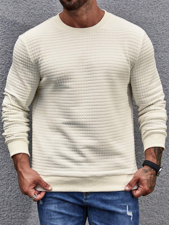 Manfinity Homme Men Solid Round Neck Sweatshirt