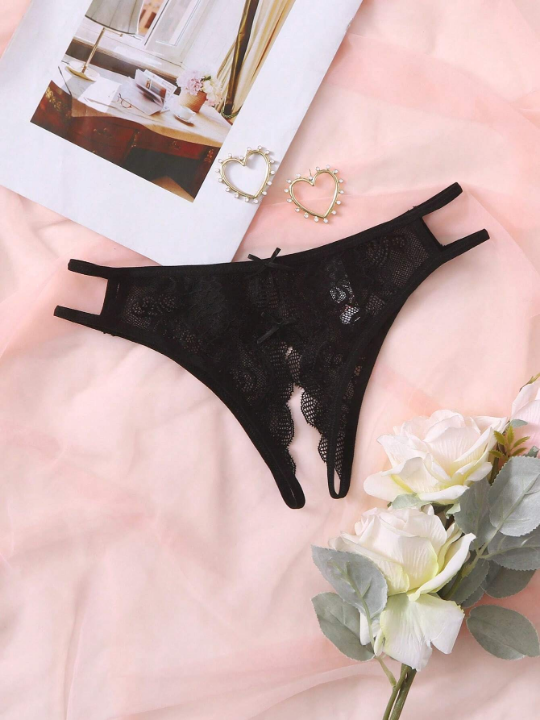 Classic Sexy Floral Lace Crotchless Panty
