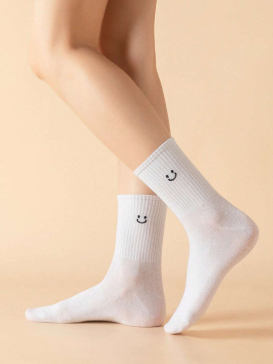 JORD.DESIGNS 3pairs Fashionable Mid-calf Socks With Letter Pattern