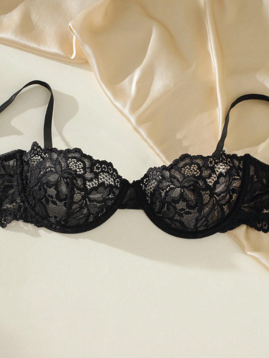 Classic Sexy Floral Lace Underwire Lingerie Set