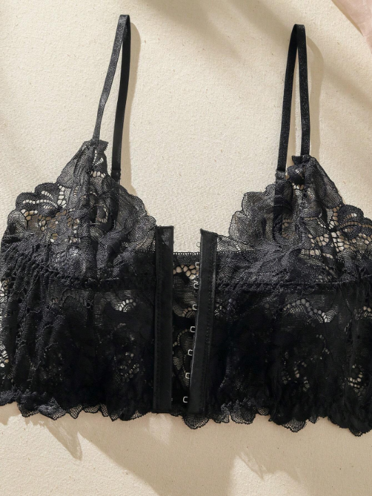 Classic Sexy Floral Lace Hook And Eye Lingerie Set