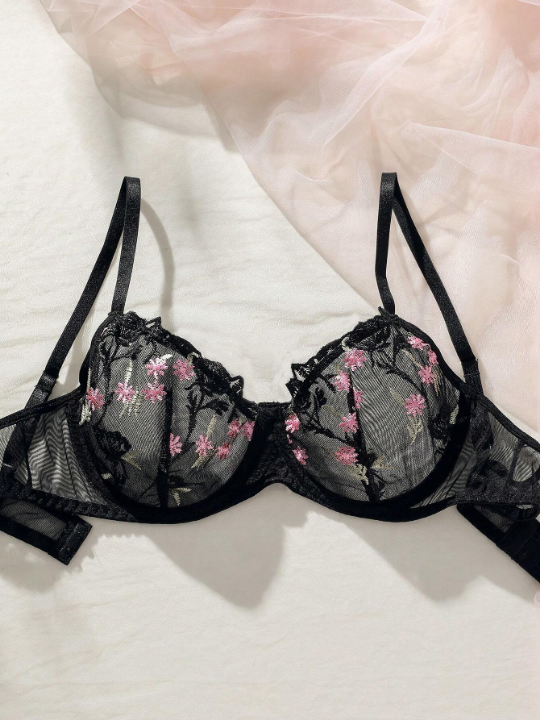 Classic Sexy Floral Embroidery Mesh Underwire Lingerie Set