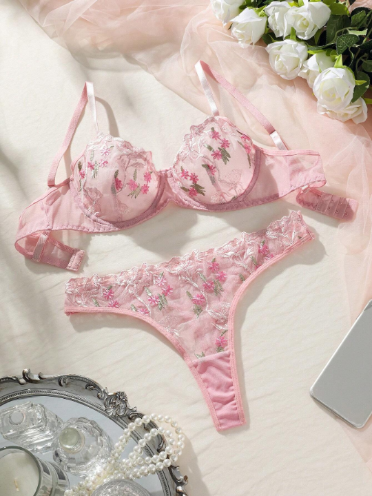 Classic Sexy Floral Embroidery Mesh Underwire Lingerie Set