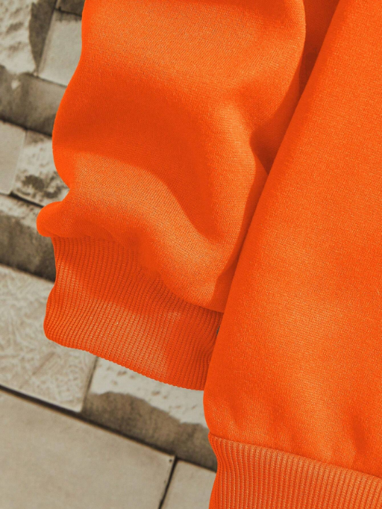 Men Solid Round Neck Sweatshirt Without Necklace