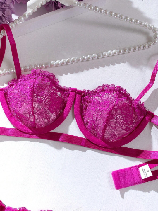 Floral Lace Underwire Lingerie Set