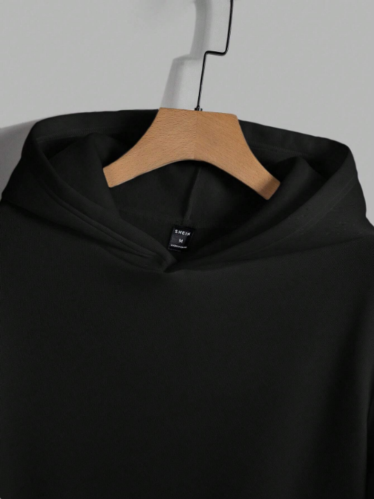 Manfinity Hypemode Men Mountain & Slogan Graphic Hoodie