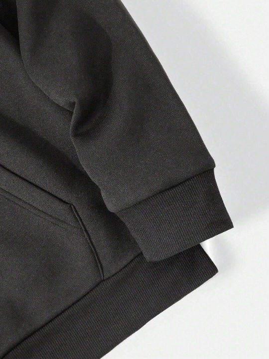 Men Cartoon & Slogan Graphic Hoodie