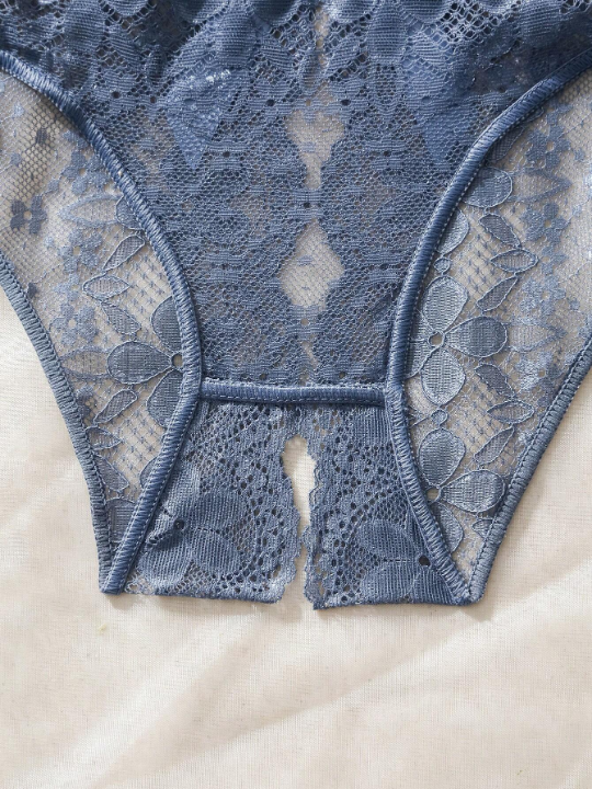 Floral Lace Bow Back Open Crotch Panty