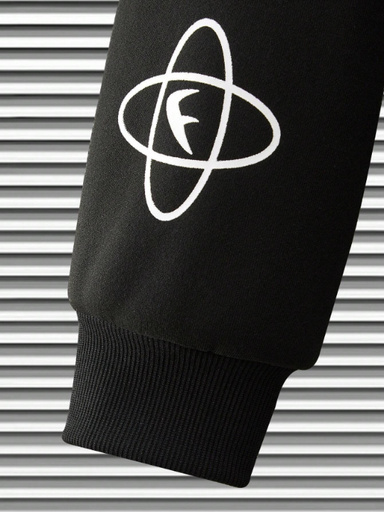 Manfinity 1pc Loose Men's Graphic Print Zipper Closure Drawstring Thermal Lined Hoodie