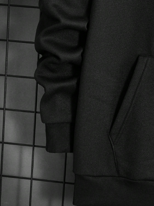 Manfinity Homme Men's Letter Print Kangaroo Pocket Hooded Sweater