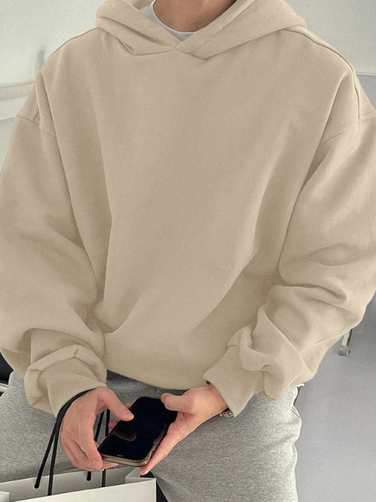 DAZY Men Solid Drop Shoulder Hoodie