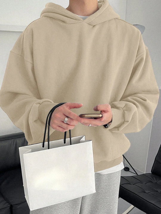 DAZY Men Solid Drop Shoulder Hoodie