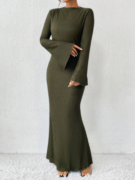Priv Solid Color Long Bell Sleeve Women's Dress