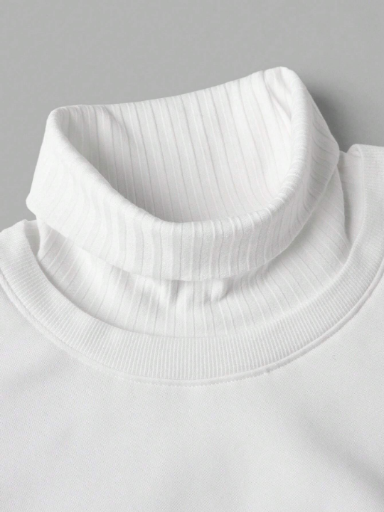 Manfinity Homme Men's High Neck Slim Fit Sweatshirt