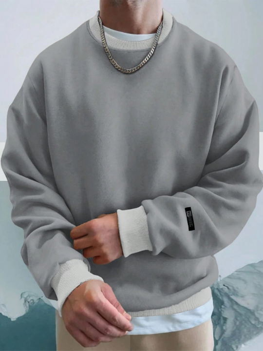 Cottnline Men 1pc Letter Patched Detail Thermal Lined Sweatshirt