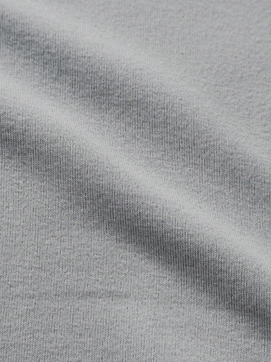 Cottnline Men 1pc Letter Patched Detail Thermal Lined Sweatshirt