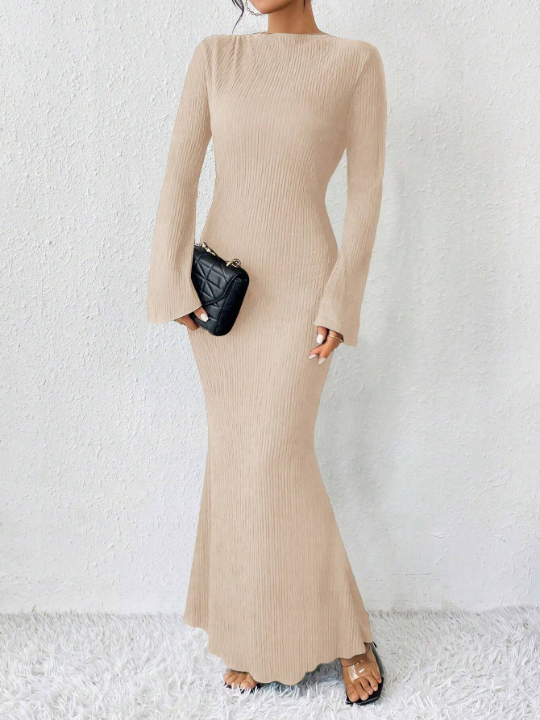 Priv Solid Color Trumpet Sleeves Mermaid Dress