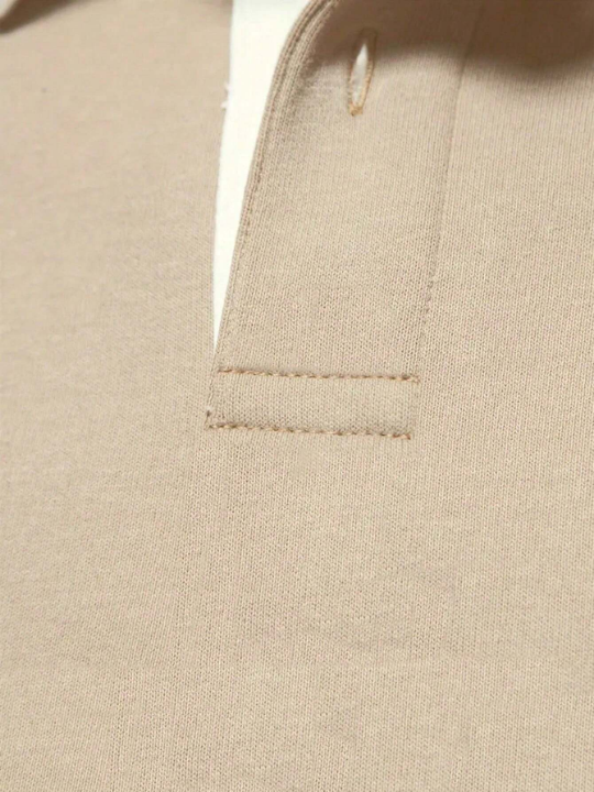 Manfinity Hypemode Loose Men's Sweatshirt With Contrast Collar And Polo Neck