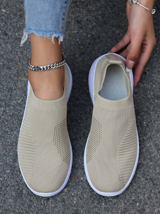 Spring & Autumn Fashionable Casual Plus Size Lightweight Breathable Slip-On Women's Running Shoes