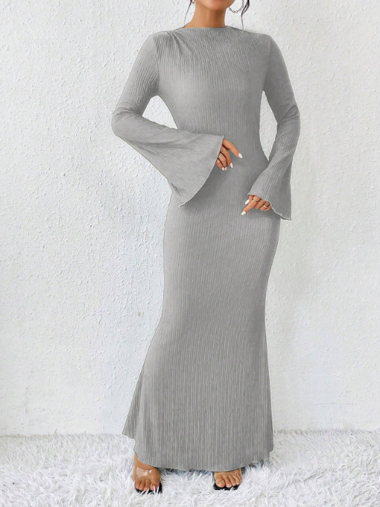 Priv Solid Color Mermaid Hem Trumpet Sleeves Dress