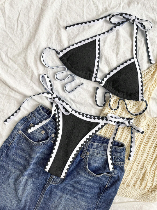 2024 New Style Bikini Set With Halter Neck Strap Sexy Women Swimsuit