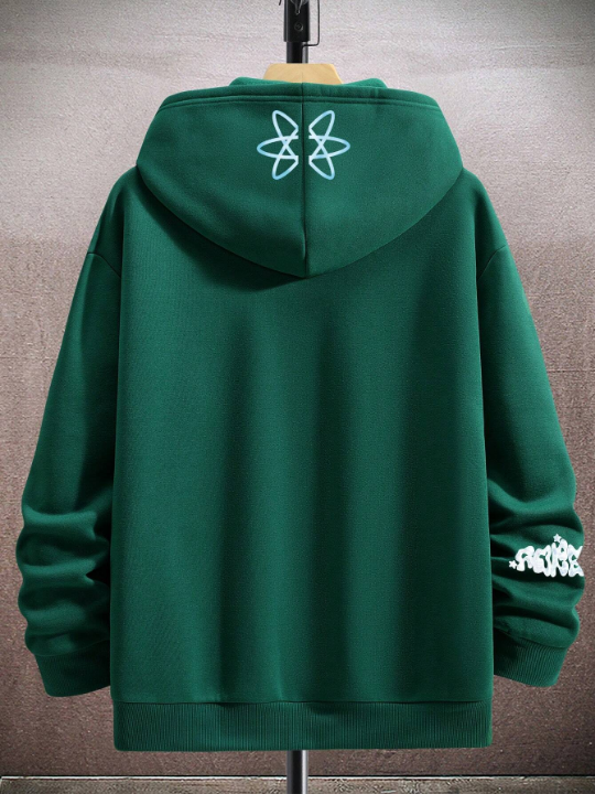 Manfinity EMRG Loose Fit Men's Hooded Casual Sweatshirt With Letter Print