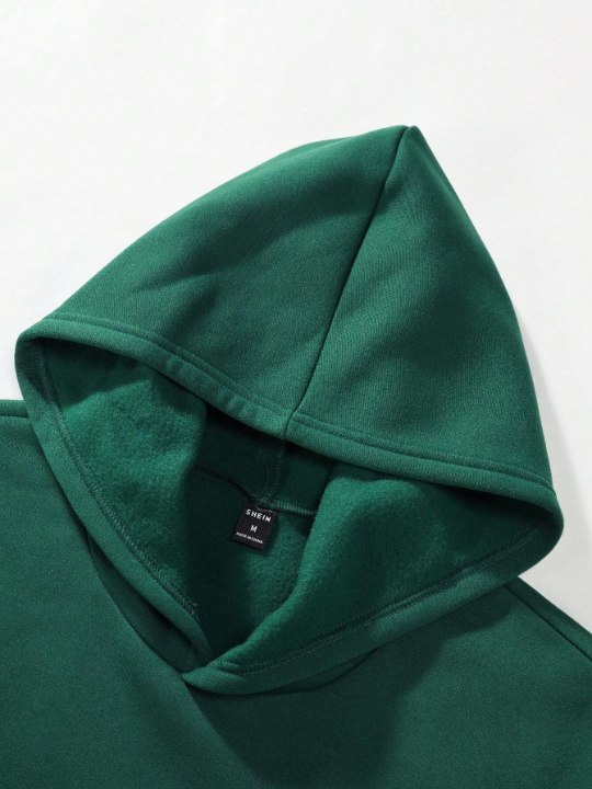 Manfinity EMRG Loose Fit Men's Hooded Casual Sweatshirt With Letter Print