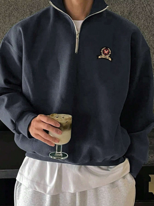 Manfinity Hypemode Men's Half-Zip Front Letter Patch Sweatshirt With Kangaroo Pocket