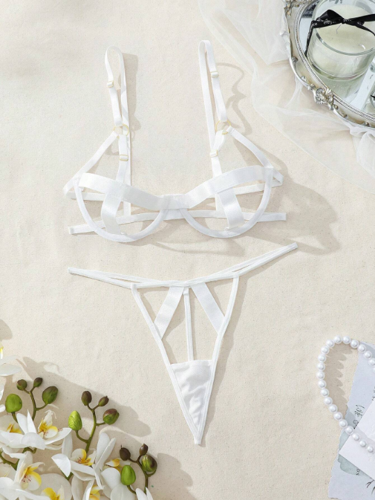 Classic Sexy Ladies' Sexy Hollow Out Lingerie Set With Circular Ornament Decoration