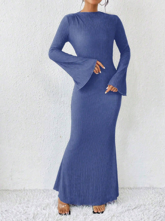 Priv Solid Color Flared Sleeve Fish Tail Dress