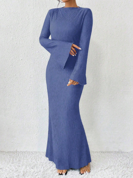 Priv Solid Color Flared Sleeve Fish Tail Dress