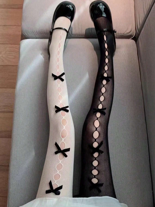 2pairs/Pack Women's Sweet & Cute Girl Style Velvet Hollow Out Tights With Bowknot
