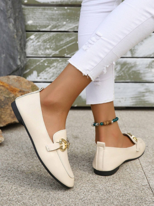 Beige Heart Shaped Metallic Buckle Comfortable Slip-On Flat Shoes