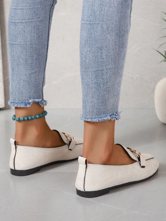 Women's Fashionable And Versatile Flat Shoes With Metal Buckle, Beige