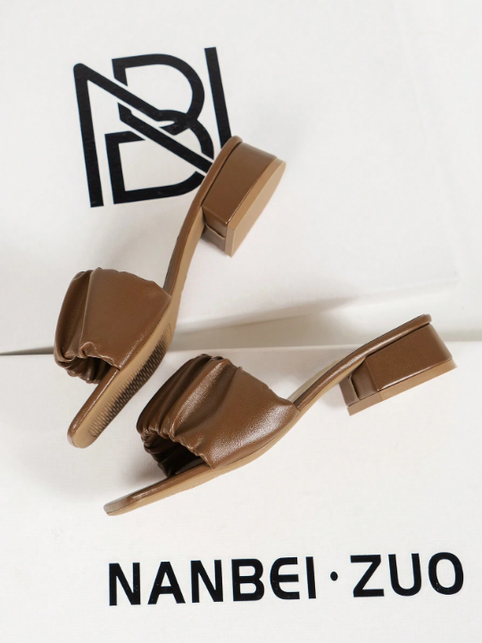 Ladies' Fashionable & Versatile Peep Toe Sandals/Slippers