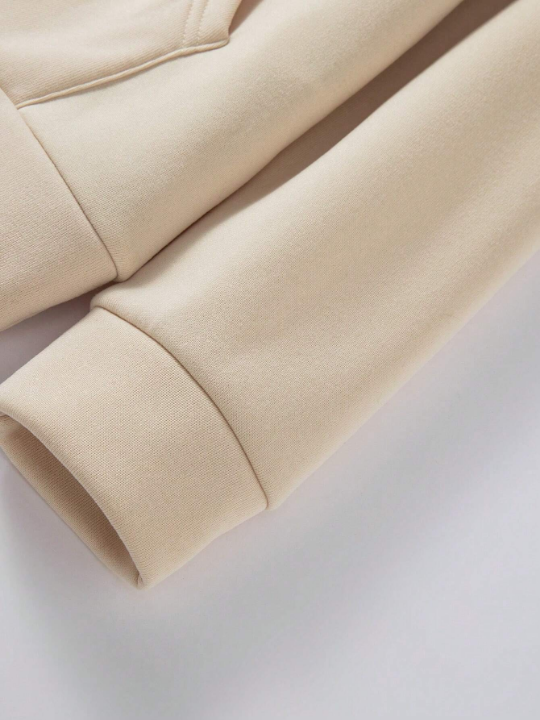 Manfinity Basics Men's Solid Color Hoodie With Kangaroo Pocket And Drawstring, Casual Sports