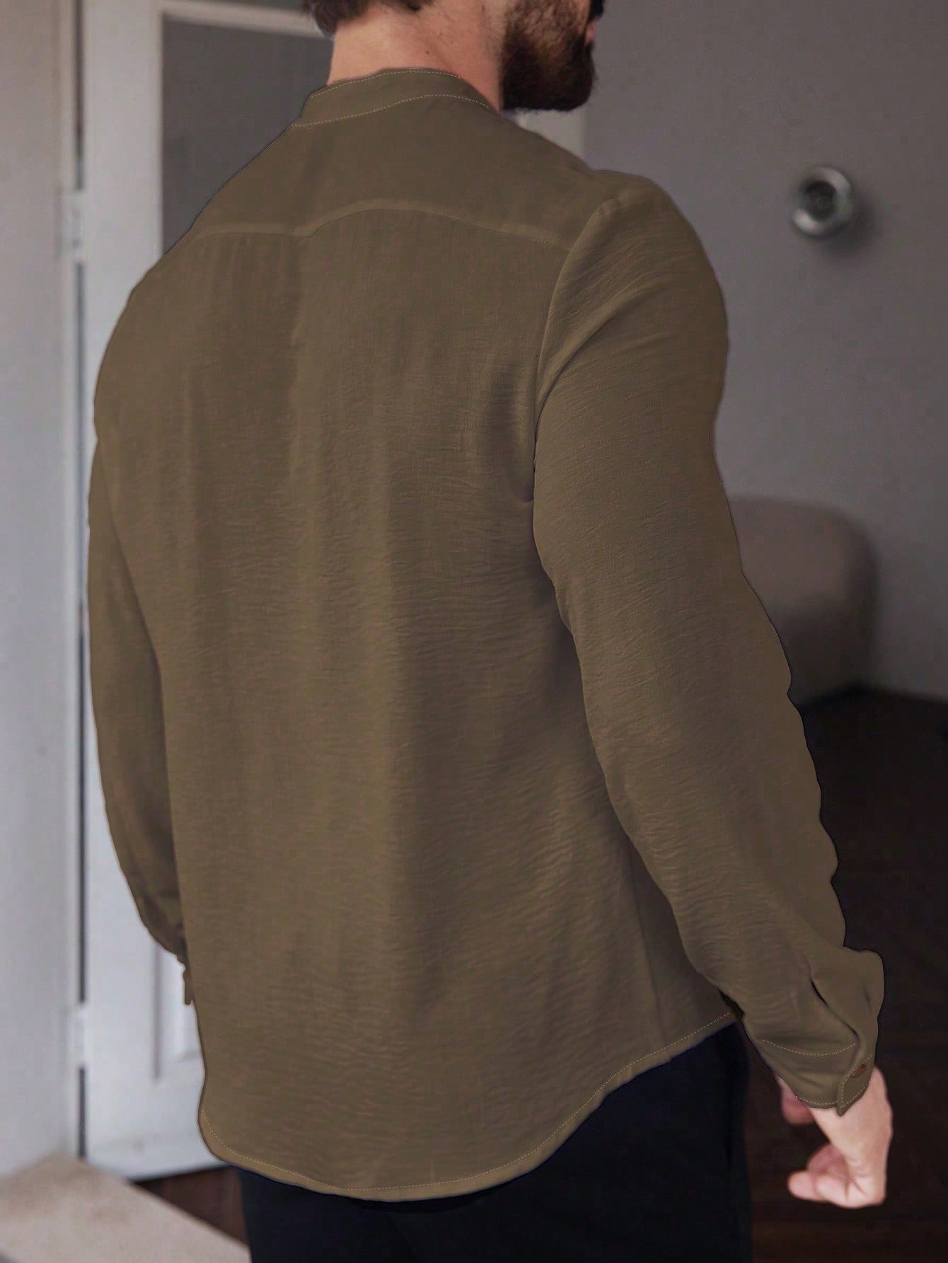 Manfinity CasualCool Men's Solid Color Plain Front Button Long Sleeve Pocket Simple Casual Shirt,White Button Up, For Going Out