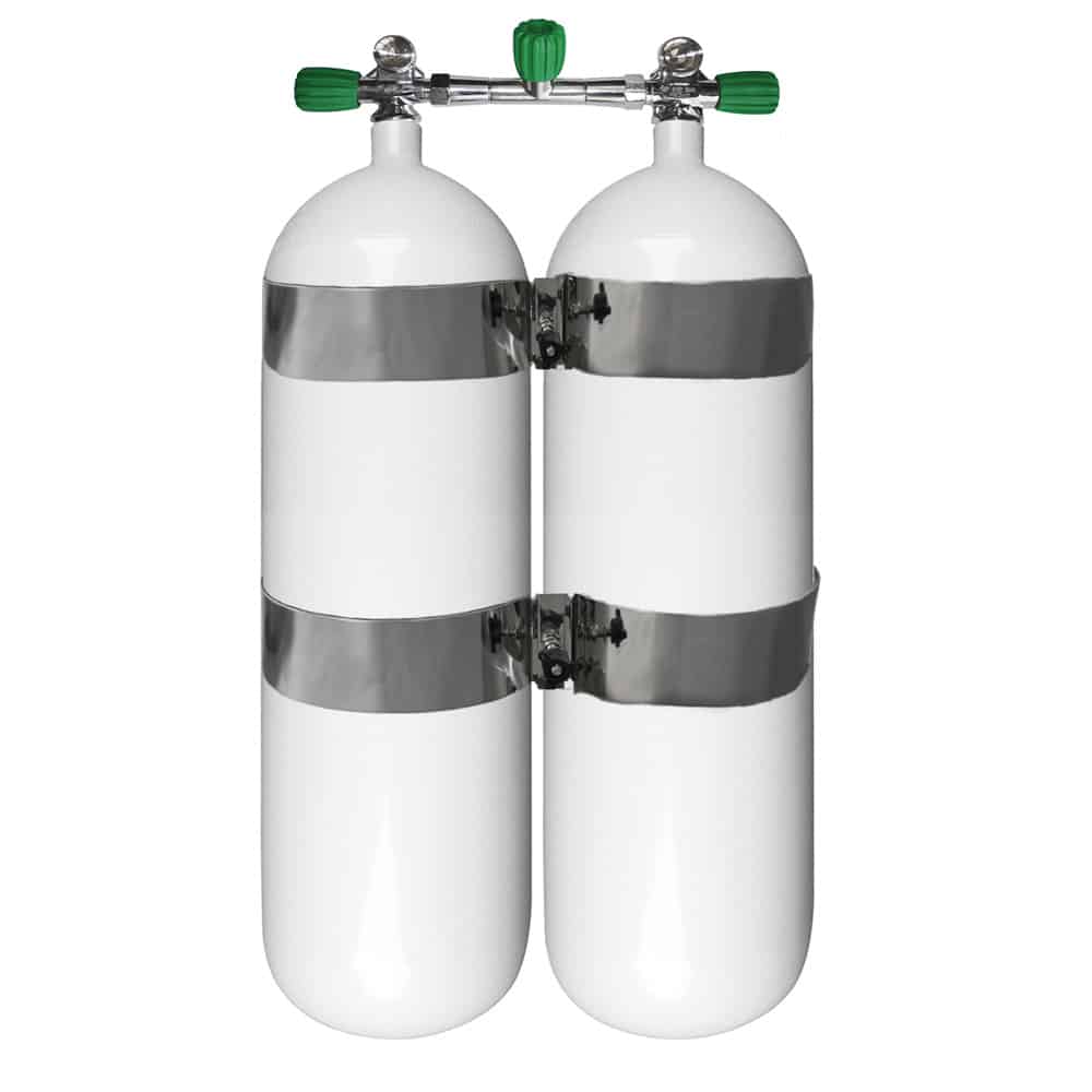 20 Liter Steel Twinset 230 Bar with Manifold with Centre Isolator Valve