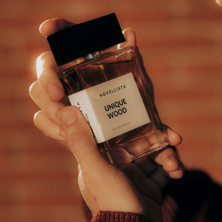 NOVELLISTA Unique Wood