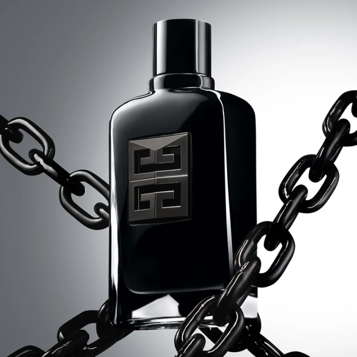 GIVENCHY Gentleman Society Extrême