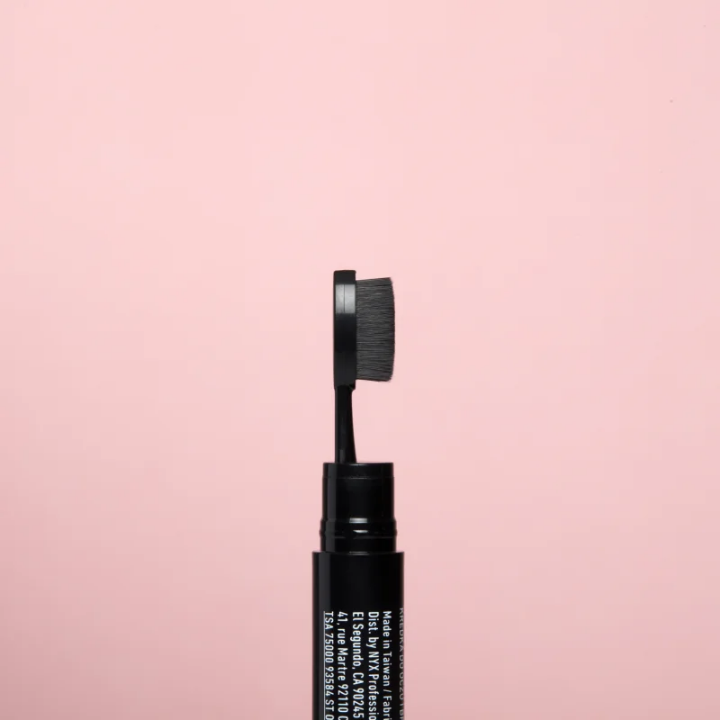 Professional Makeup Fill & Fluff