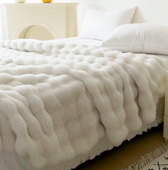 Polyester Winter Style White Rabbit Fur Long Plush Blanket Bedding Throw