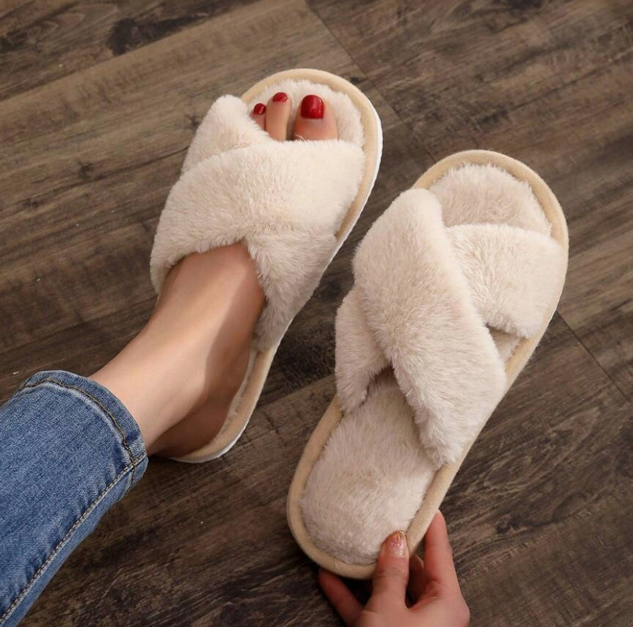 Women's Fluffy Cross Strap Slippers