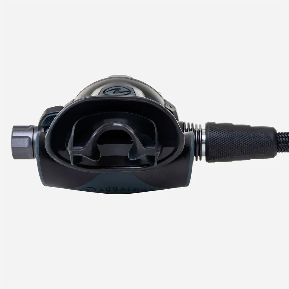 AQUALUNG Leg3nd Elite Black Edition + Octopus Regulator Set